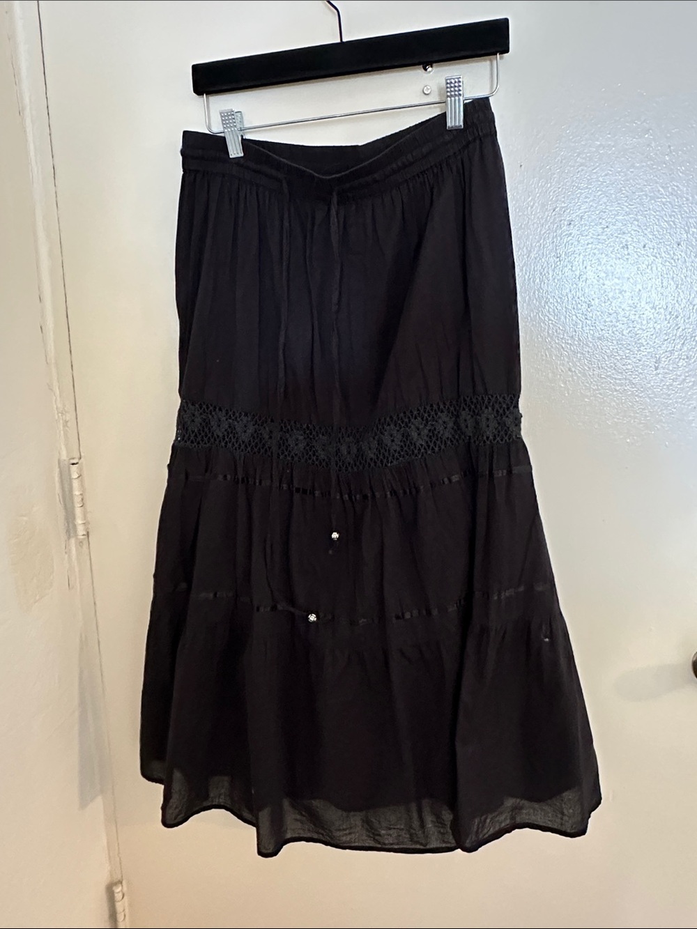 Argee Design Studio Black Solid Maxi Skirt Lace Accent Button Closure Women's M